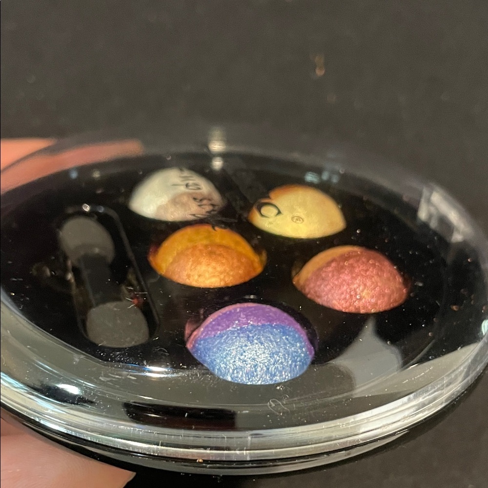 Baked Eyeshadow Palette - Vibrant Multi-Color - Picture 3 of 4